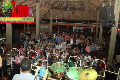 Banda Real Cerro Bar Moncion 30-12-2013
