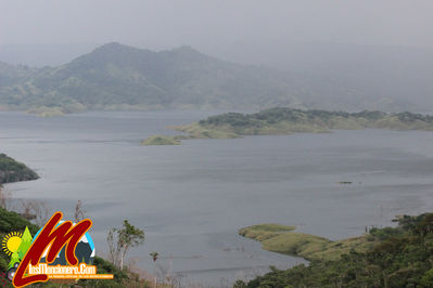 Lago Presa De MonciÃ³n, Vista Desde Las MontaÃ±as De Rodeo Moncion  29-5-2016
Palabras clave: presamoncion;losmoncionero;vitico;rodeomoncion;municipiomoncion