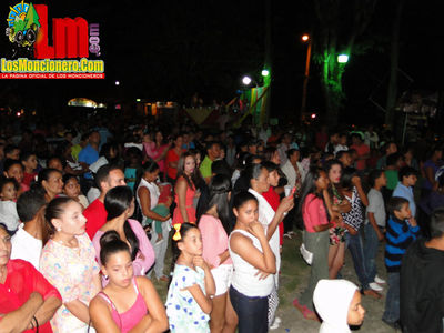 Palabras clave: carnaval moncion;2015;yiki lee;moncioneros;losmoncionero.com;Casabe;municipio moncion